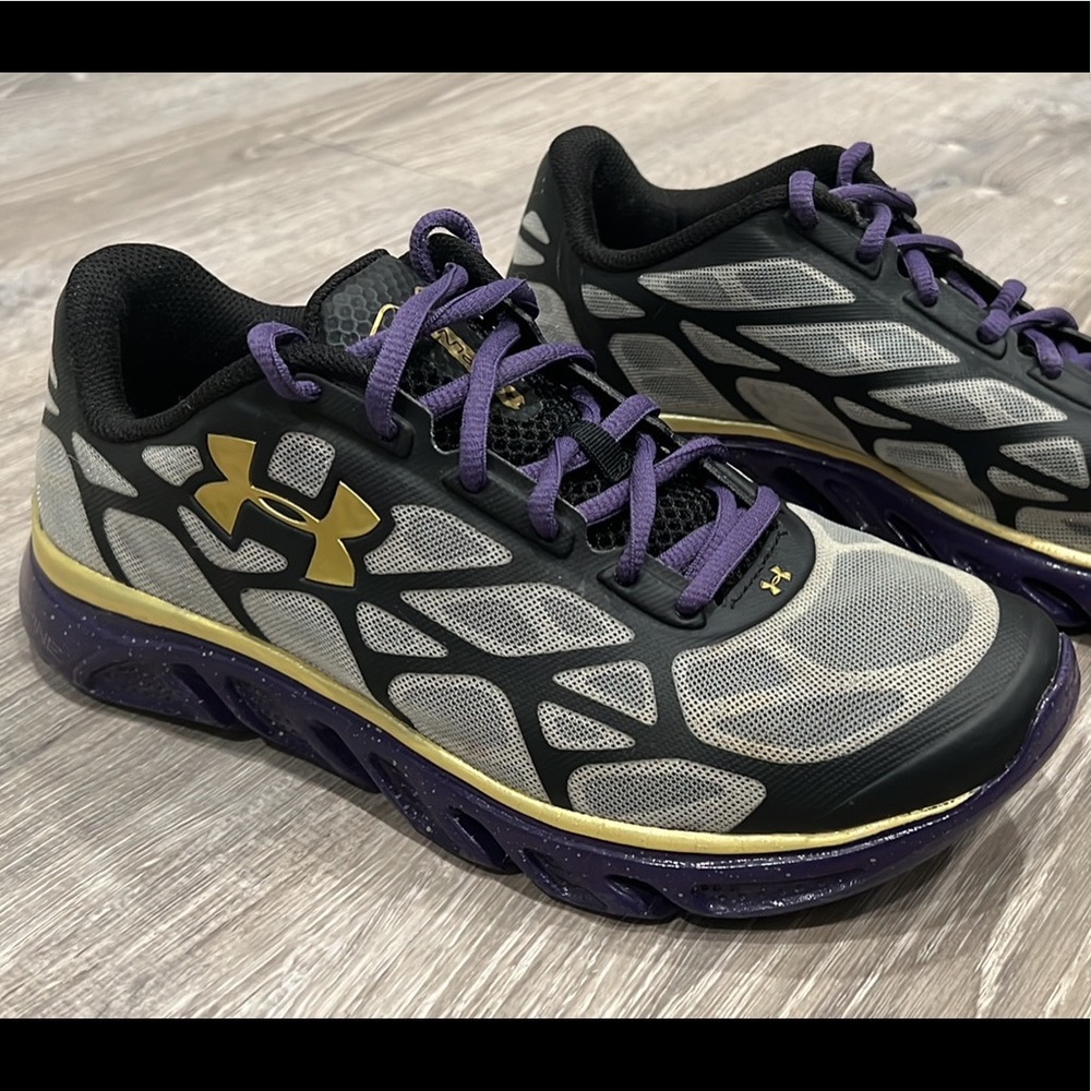*Limited Edition* Under Armour Spine 4D Foam Shoes. Unisex